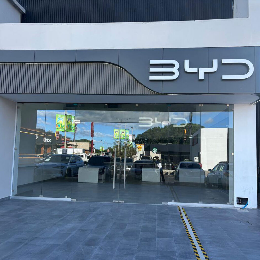 Sucursal BYD Santa Ana